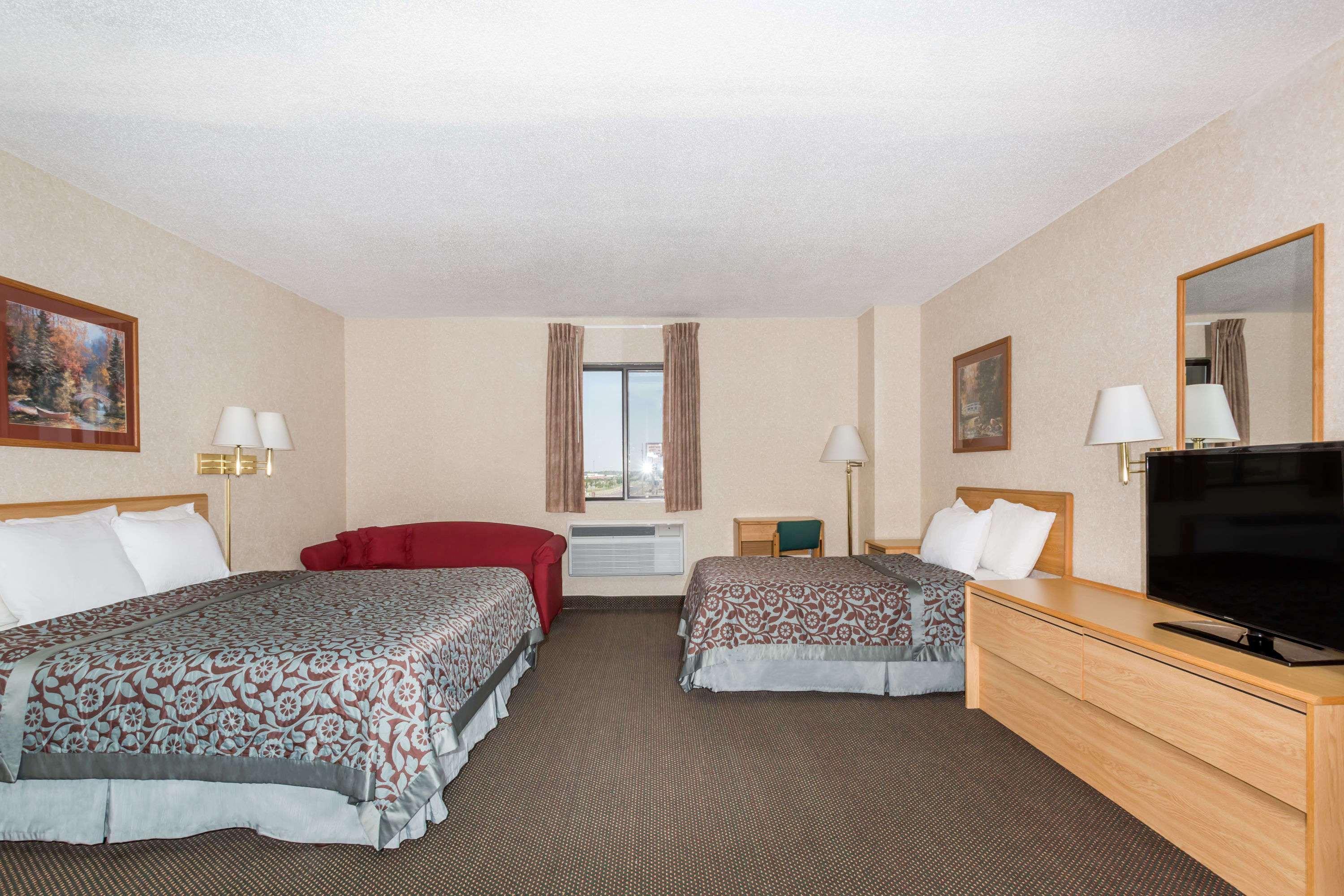 Days Inn By Wyndham Colby Bagian luar foto